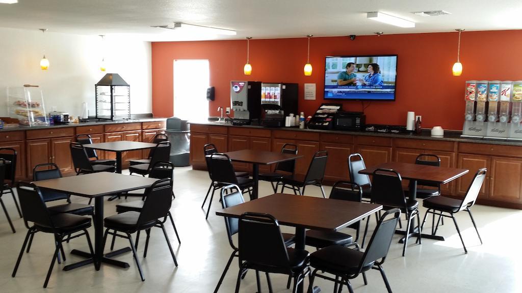 Tilden Country Inn Bagian luar foto